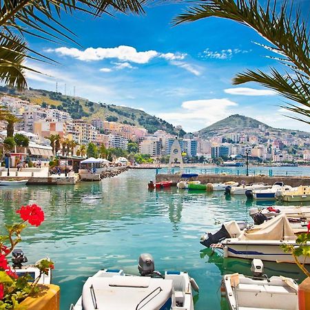 Saranda City Center & Beach Apartament 2 Bed Room Kültér fotó