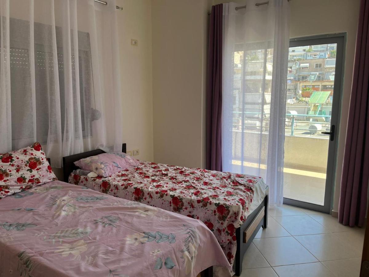Saranda City Center & Beach Apartament 2 Bed Room Kültér fotó