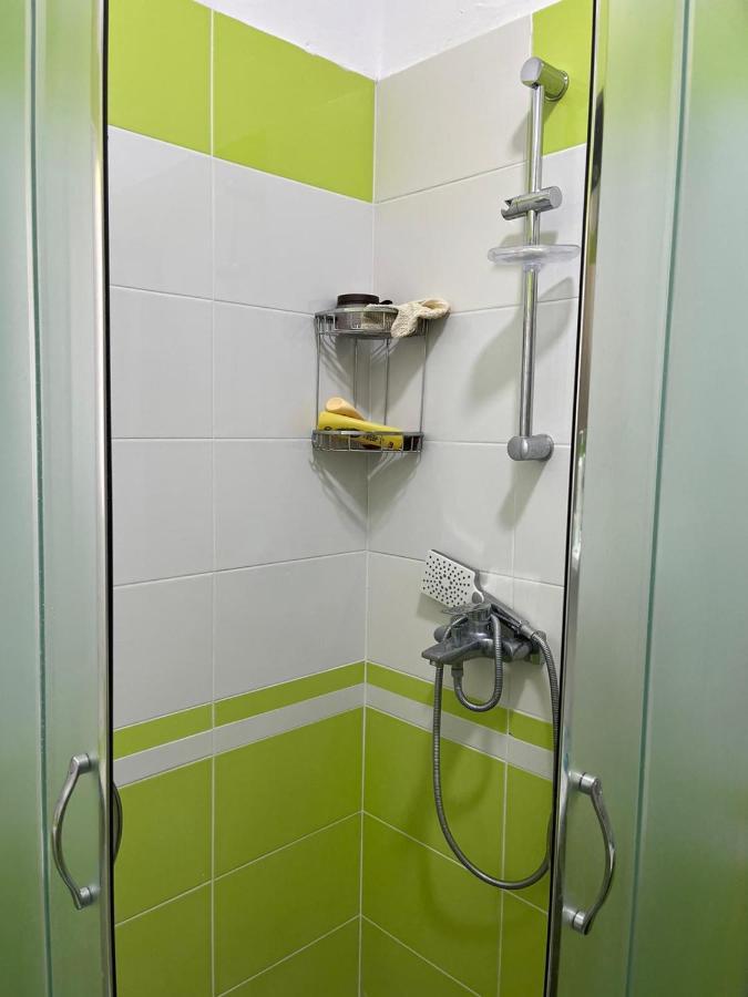 Saranda City Center & Beach Apartament 2 Bed Room Kültér fotó
