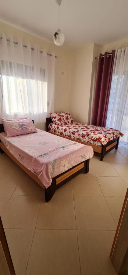 Saranda City Center & Beach Apartament 2 Bed Room Kültér fotó