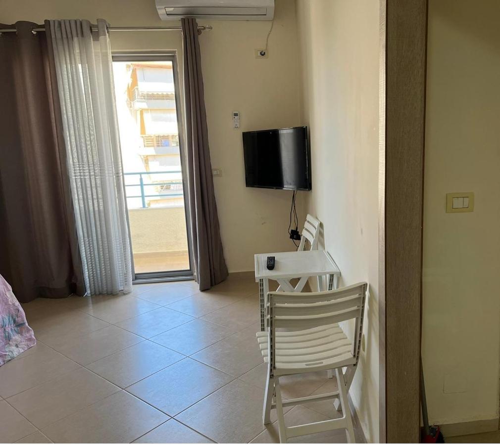 Saranda City Center & Beach Apartament 2 Bed Room Kültér fotó