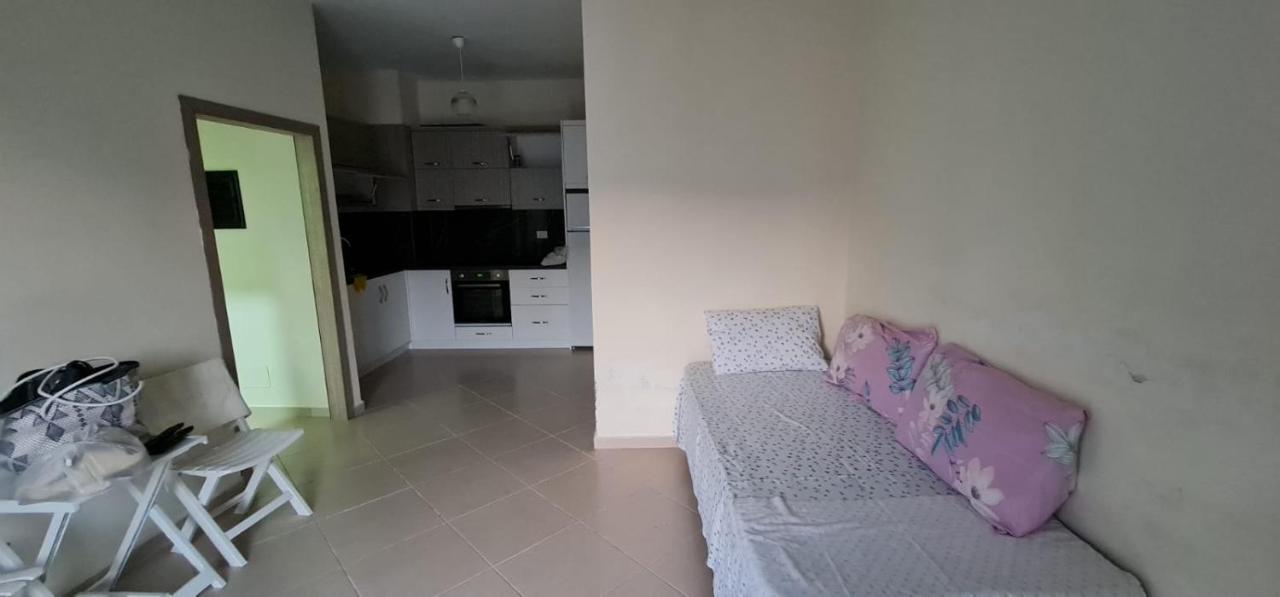 Saranda City Center & Beach Apartament 2 Bed Room Kültér fotó