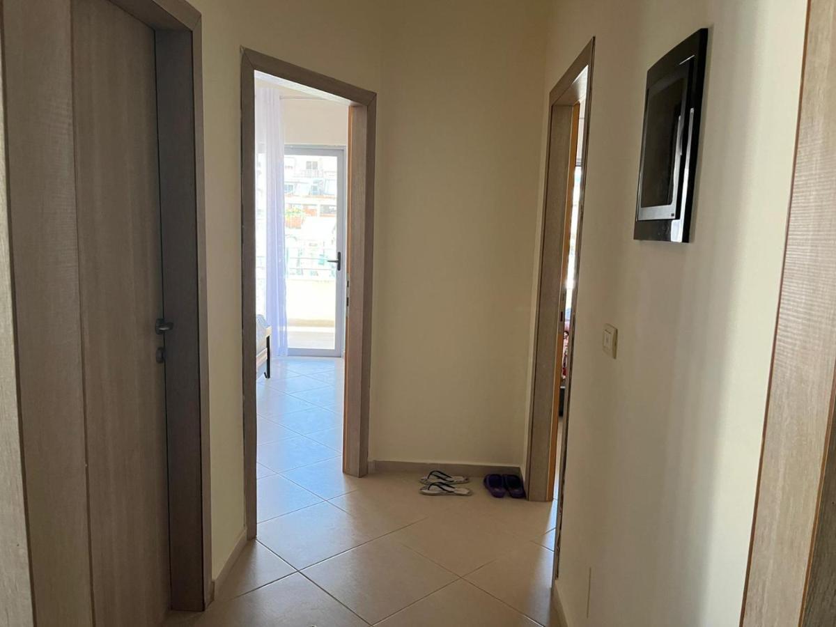 Saranda City Center & Beach Apartament 2 Bed Room Kültér fotó